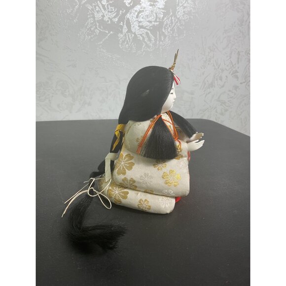 Japanese Princess Doll With Red Kimono & Gold Floral Pattern Sitting - Picture 2 of 6